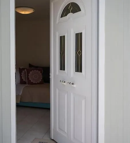 Olga's Sea View By Hsh *