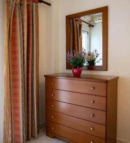 Olga's Sea View By Hsh *