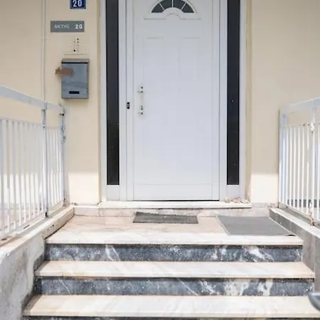 Olga's Sea View By Hsh * トロン